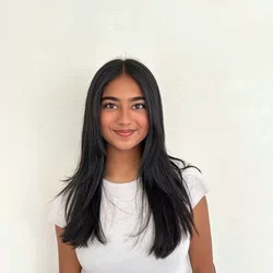 Navyaa Sharma, presently an undergraduate researcher in the Pajukanta lab.